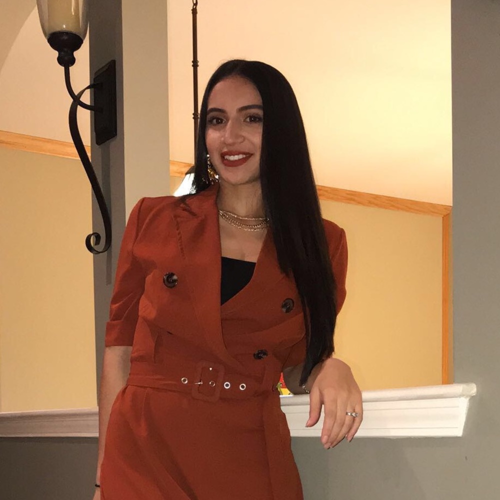 Meet your Posher, Veronica